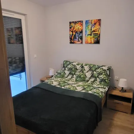 아파트 Bursztyn *