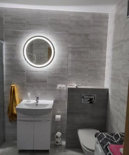 Bursztyn Апартаменты